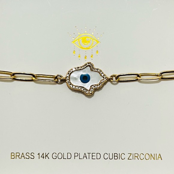 New Arm Candy Fatima Chain Link Bracelet in Gold - Picture 4 of 8